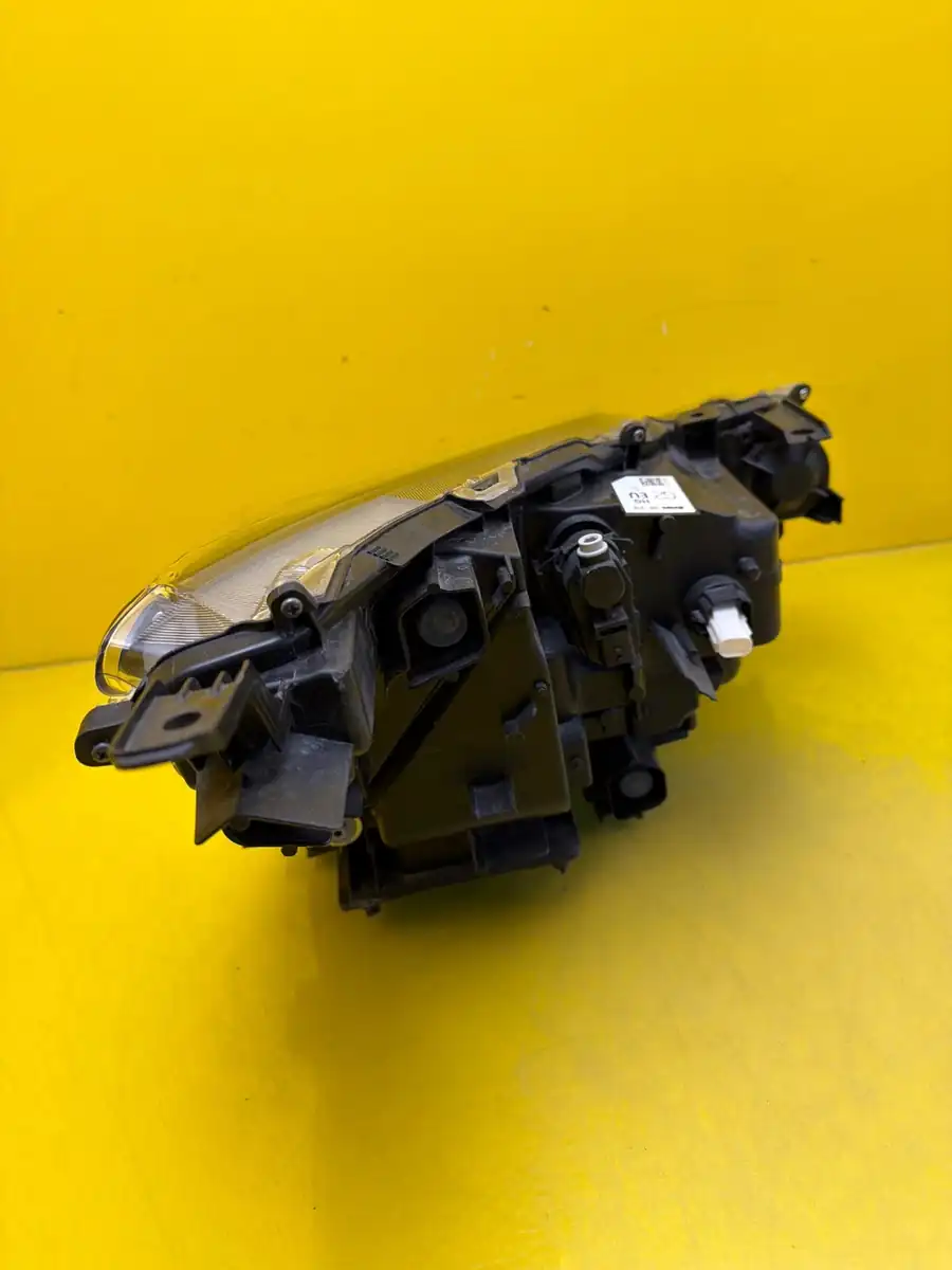 Far Toyota Yaris Cross 0D LED