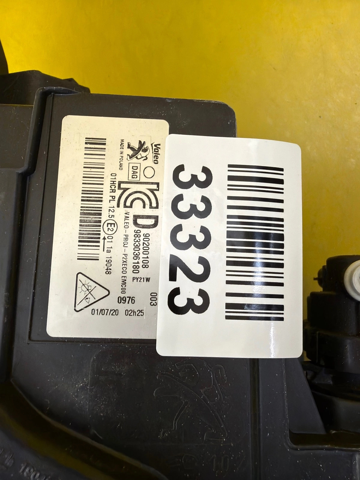 Far Dreapta Peugeot 2008 II 19- LED - Image 2