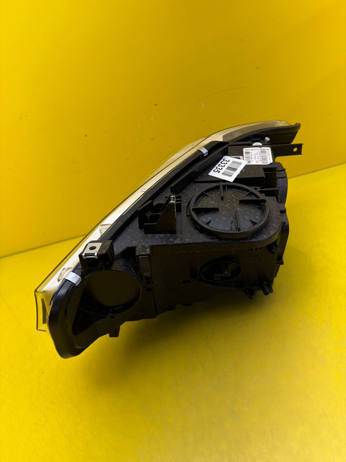 Far dreapta Xenon BMW Seria 4 M4 F32 OEM 7410786-06 - Image 3