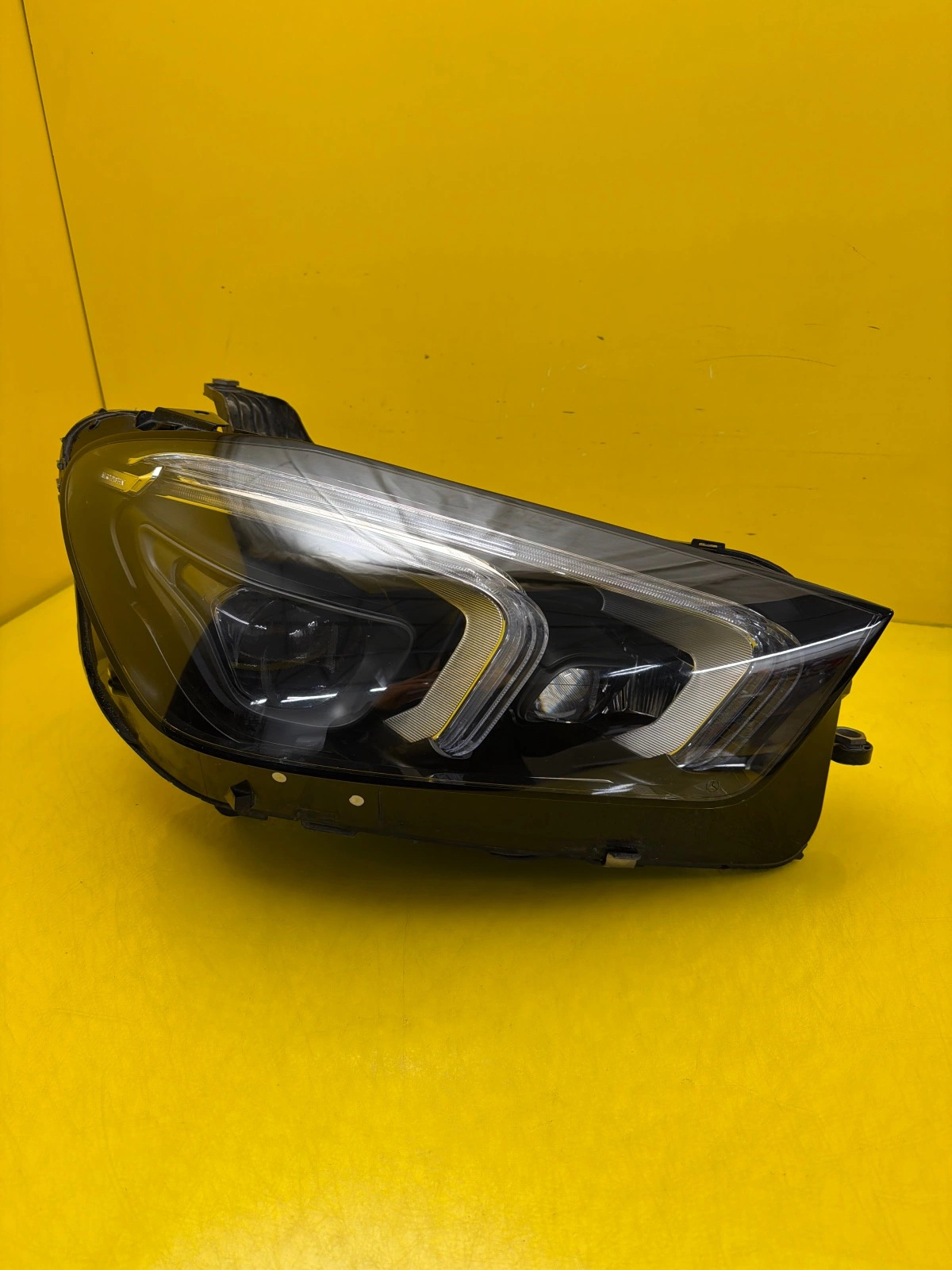 Far Dreapta Mercedes GLE W167 Multibeam LED