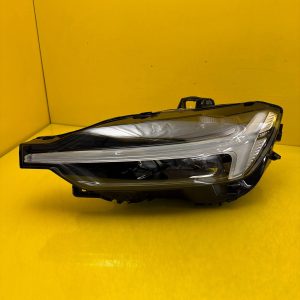Far stânga Full LED  Facelift OEM 33346