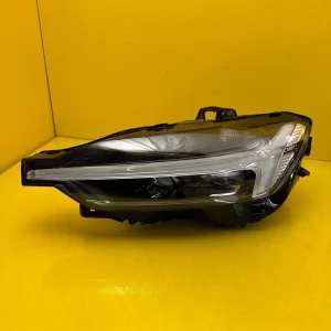 Far Volvo XC60 II Lift Full LED