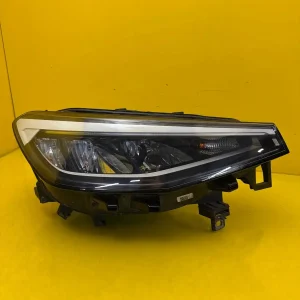 Far Dreapta VW ID4 Full LED