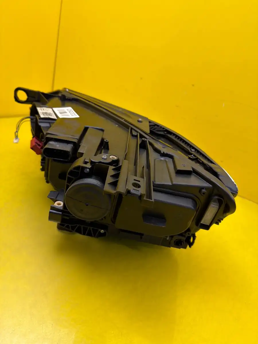 Far Dreapta VW Passat B8 Full LED