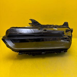 Far stânga Full LED BMW Seria 7 G70 OEM 5A4FF47-01