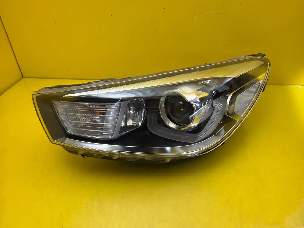 Far Kia Rio IV Soczewka LED