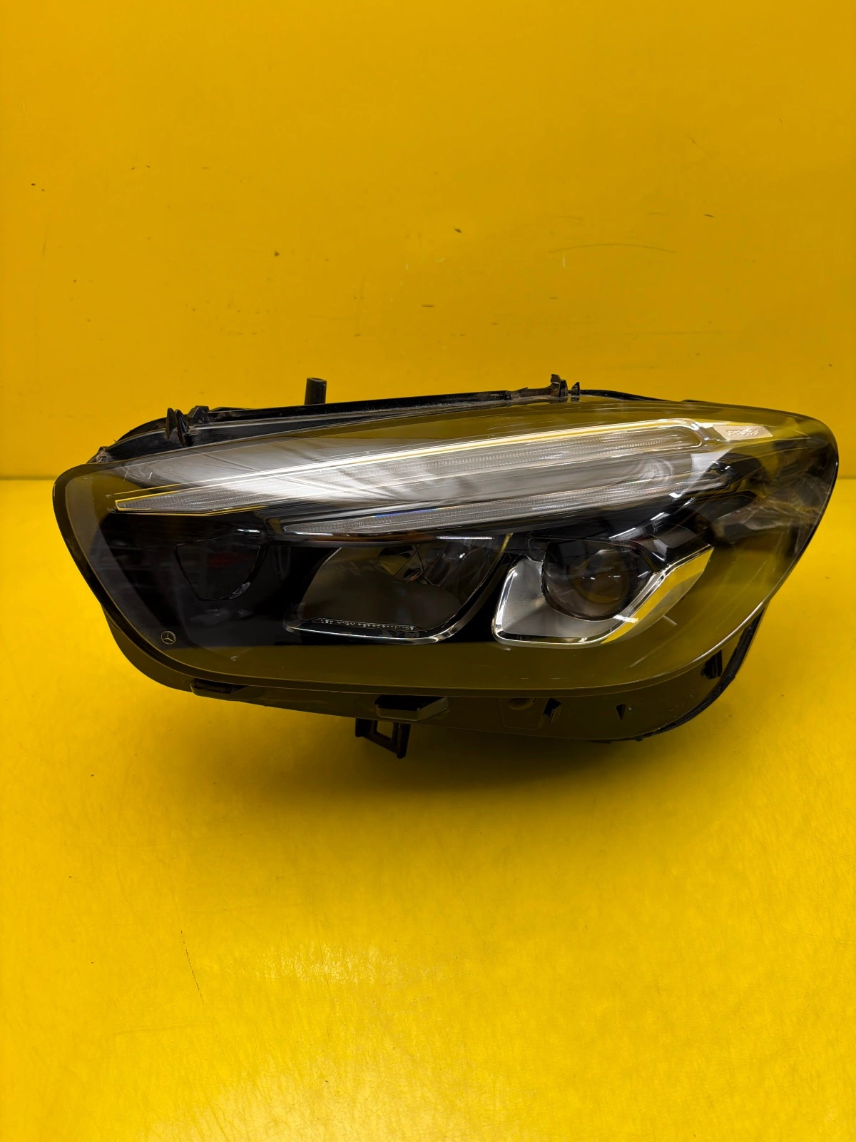 Far stânga Full LED OEM 33372