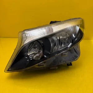 Far Stanga Mercedes Klasa Vito W447