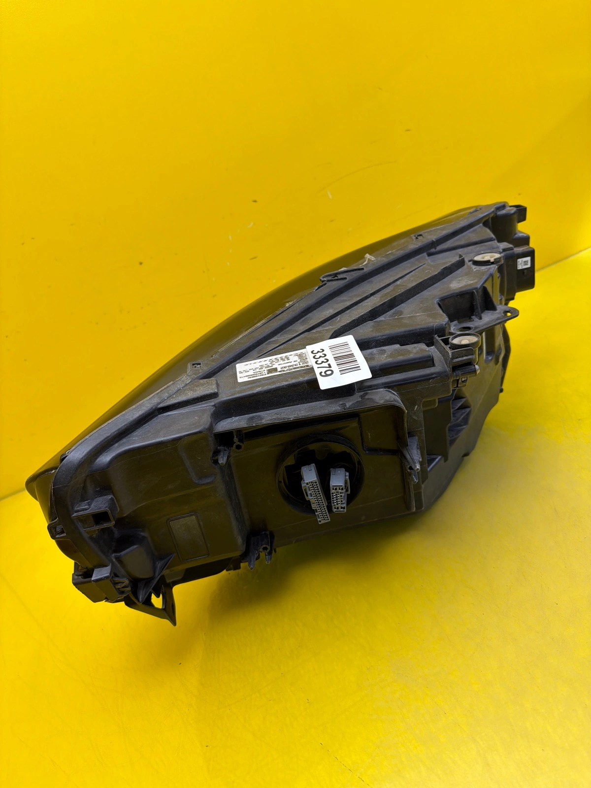 Far Dreapta Volvo XC40 Lift Full LED - Image 3
