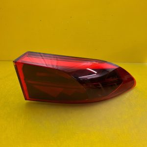 Lampă spate dreapta LED OEM 33382