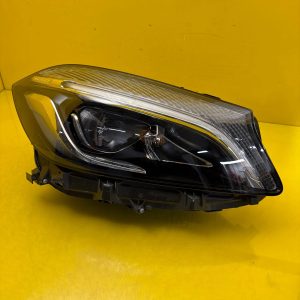 Far dreapta LED  Facelift 2015-2018 OEM 33389
