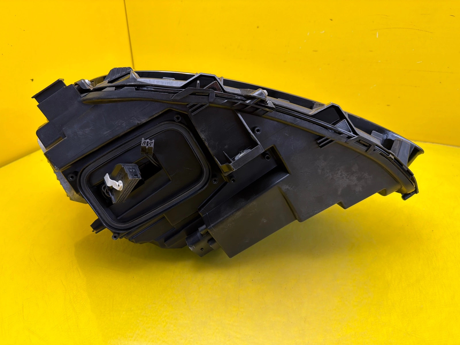 Far dreapta LED Facelift 2015-2018 OEM 33389 - Image 5