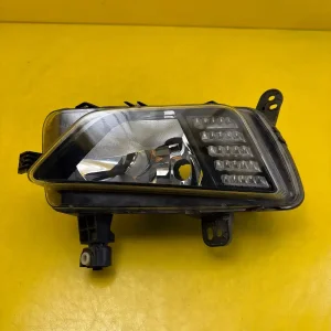 Far Stanga Volkswagen Przod Halogen Polo Vi