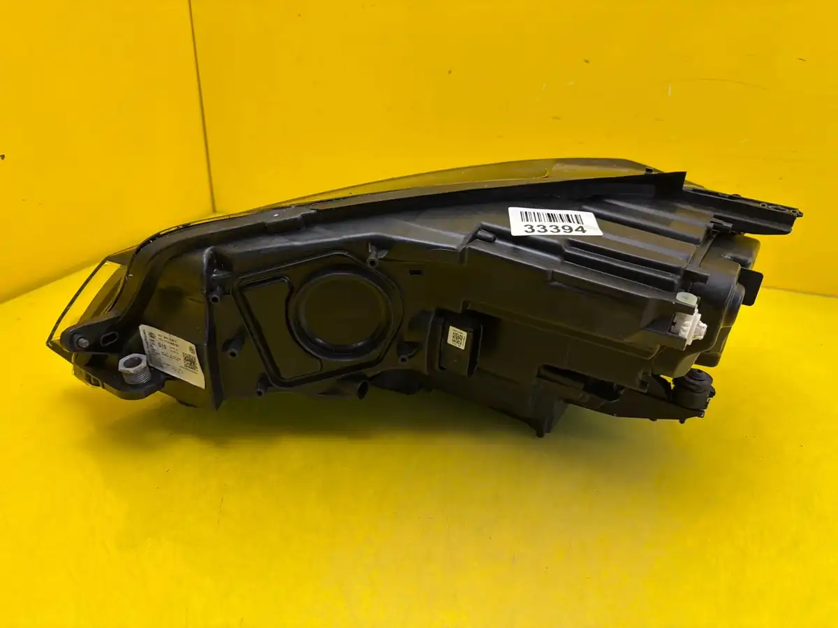 Far Dreapta VW Golf VII Lift Full LED