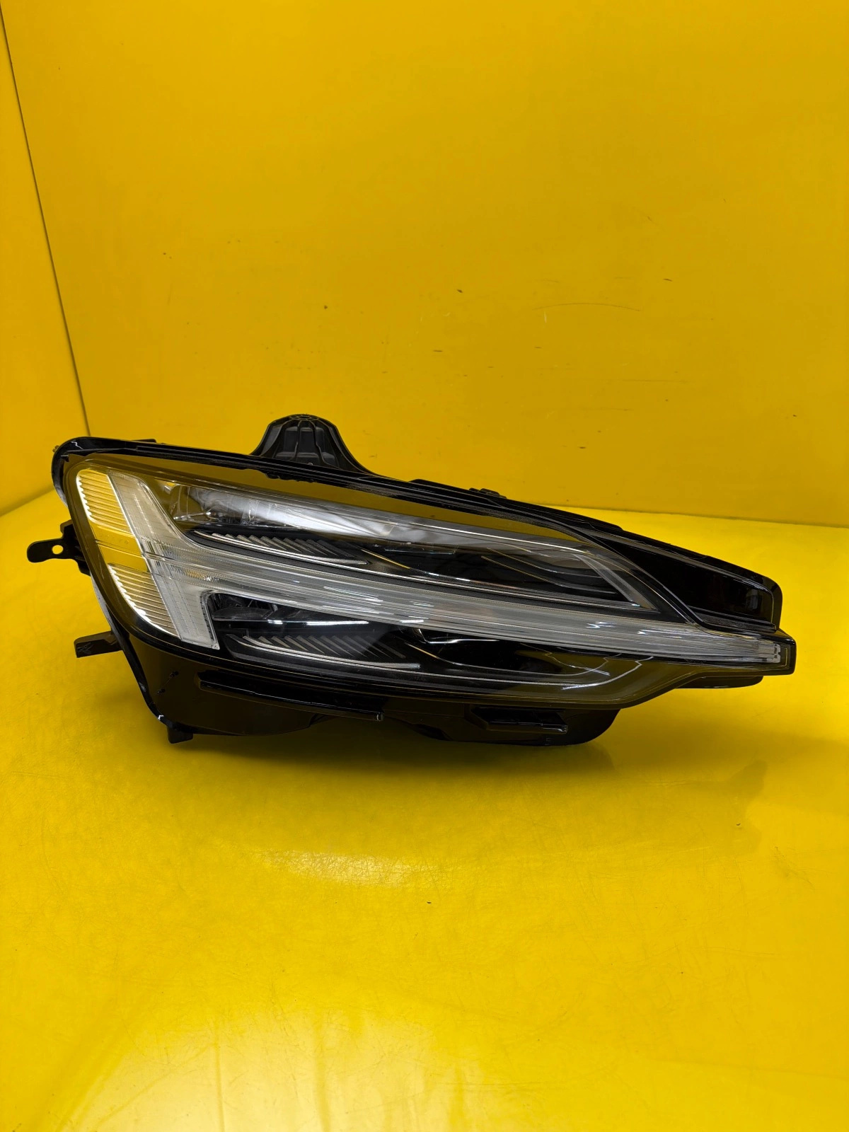 Far dreapta Full LED OEM 33398