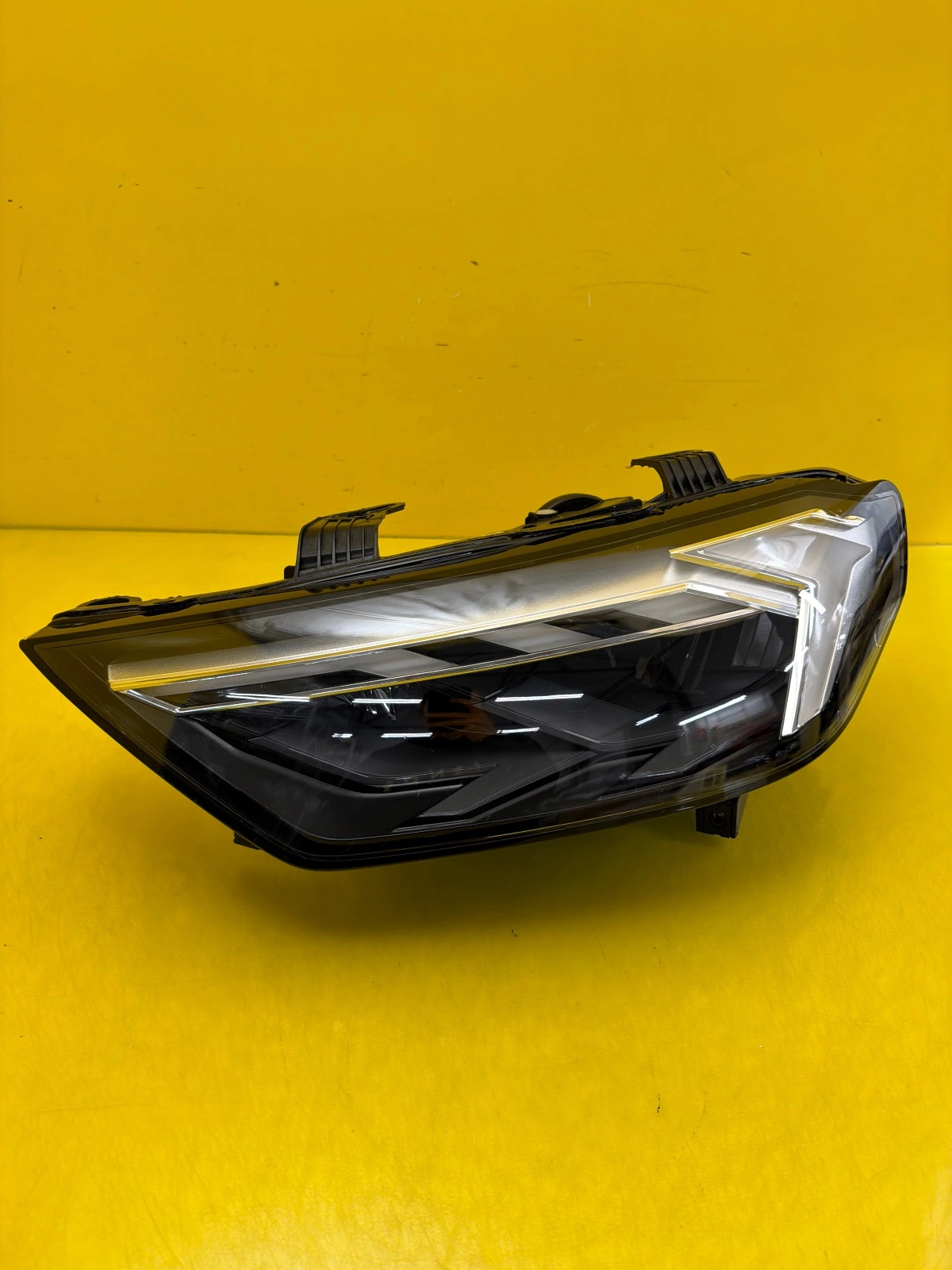 Far stânga Full LED OEM 33409