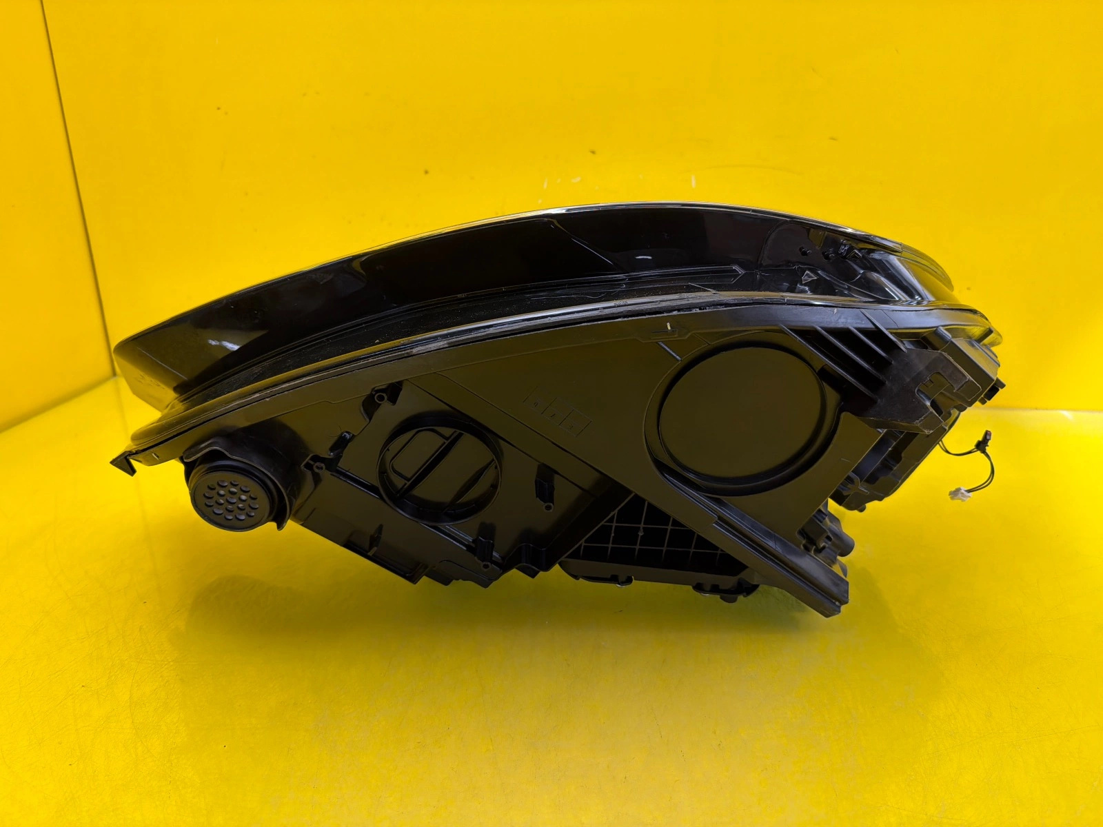 Far stânga Full LED Facelift OEM 33410 - Image 5