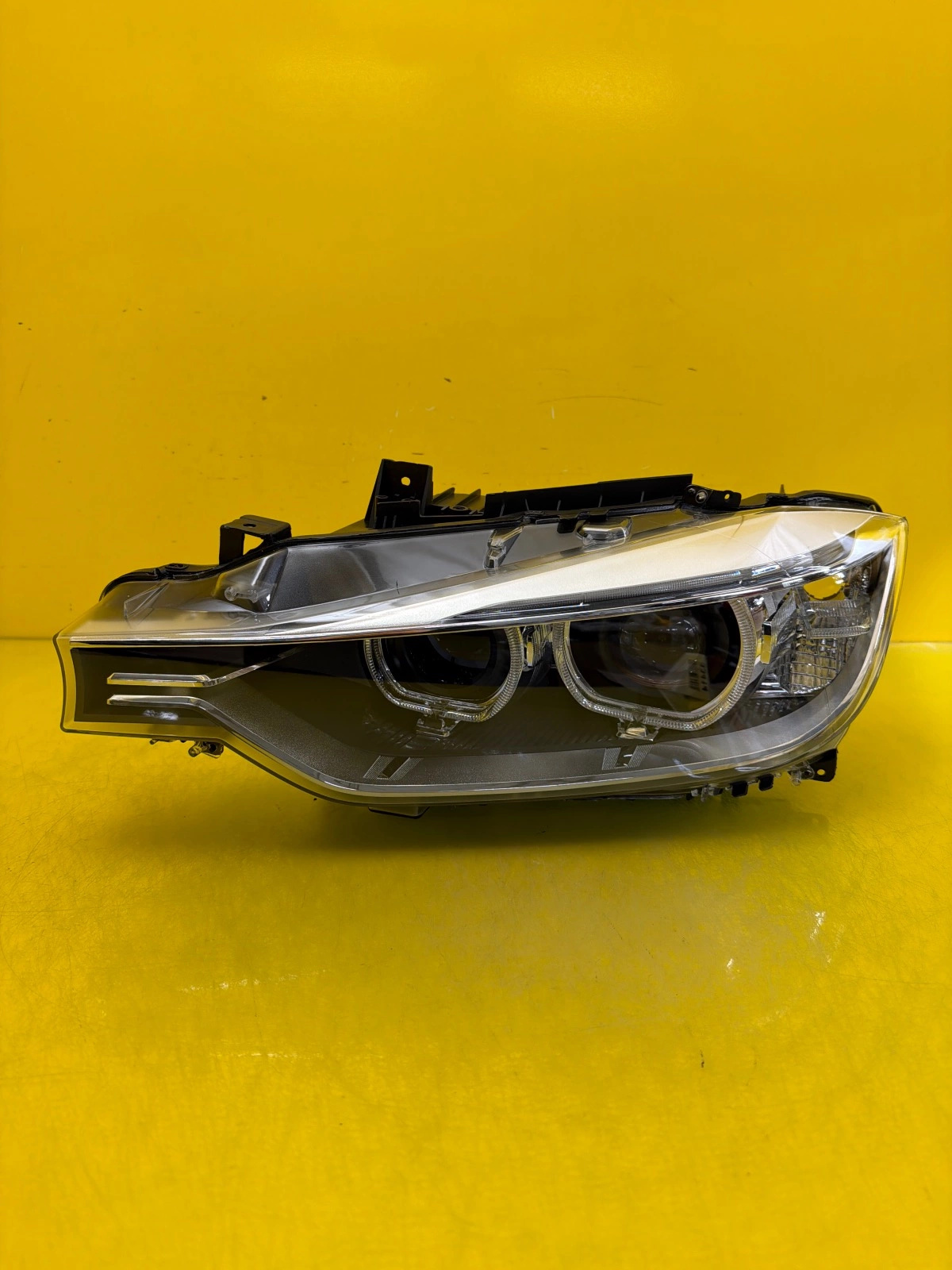 Far stânga Xenon Direcțional BMW Seria 3 III F30 2012-2015 OEM 33413