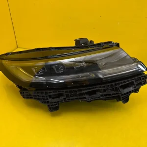 Far Dreapta Land Rover Range Rover Sport L461 Full LED