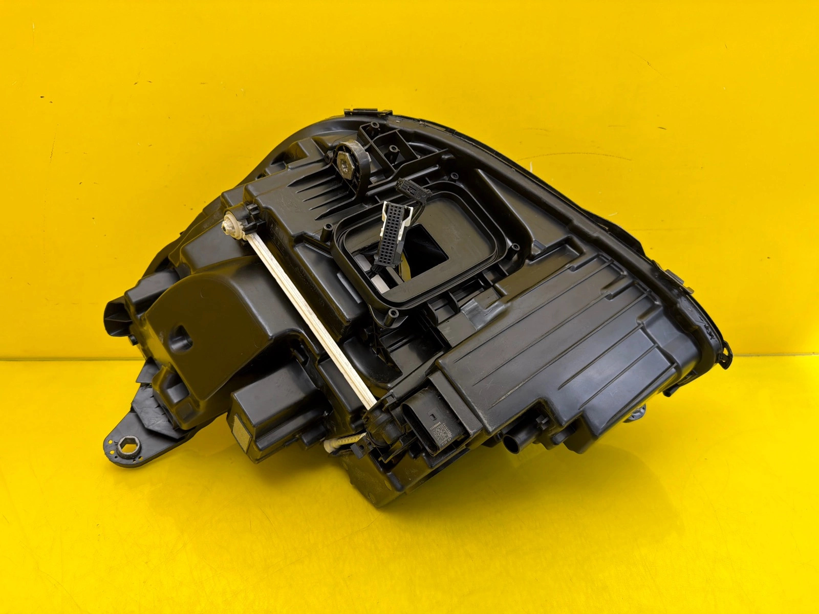 Far Dreapta Mercedes E-Class W213 Halogen - Image 5