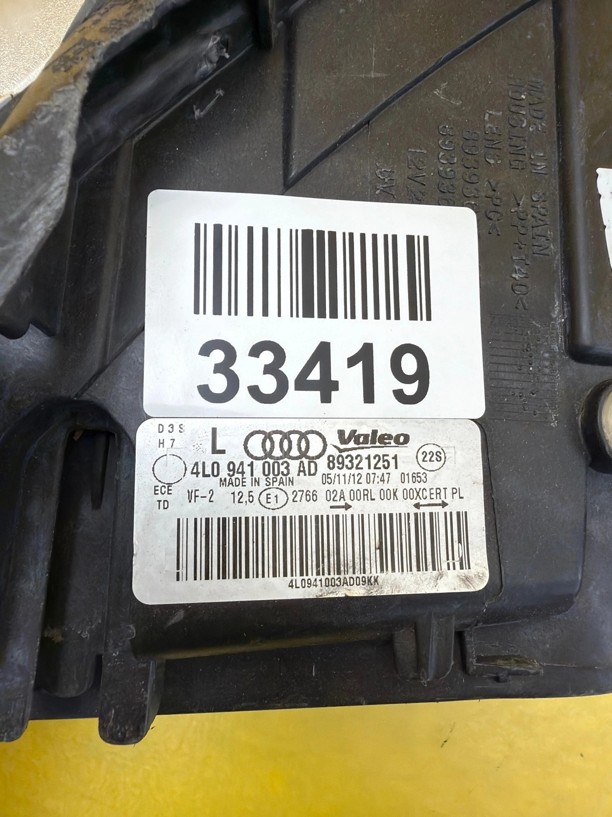 Far stânga Xenon Facelift OEM 33419 - Image 2