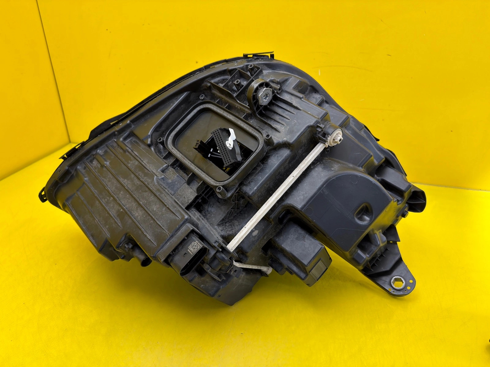 Far stânga LED OEM 33422 - Image 5