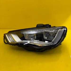Far Stanga Audi A3 S3
