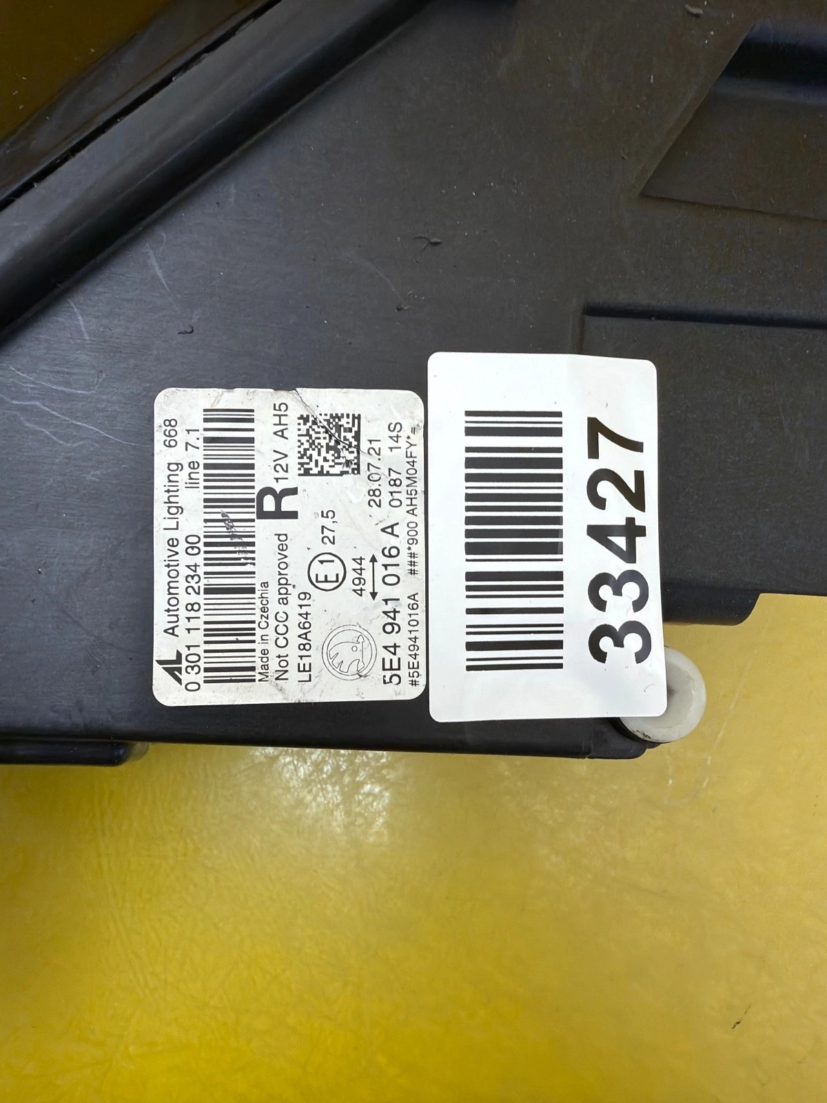 Far dreapta Full LED OEM 33427 - Image 2