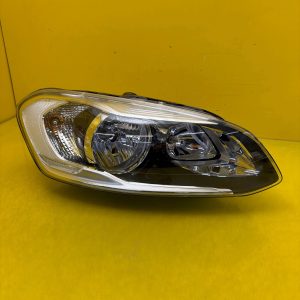 Far dreapta  Facelift 2013-2017 OEM 33429