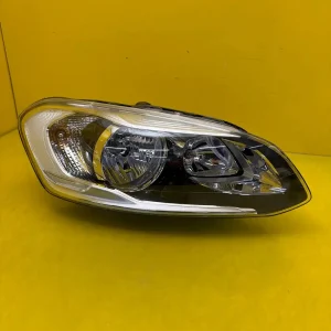 Far Dreapta Volvo Xc60 Lift