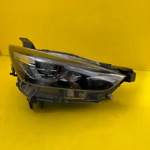 Far Dreapta Full LED Mazda CX3