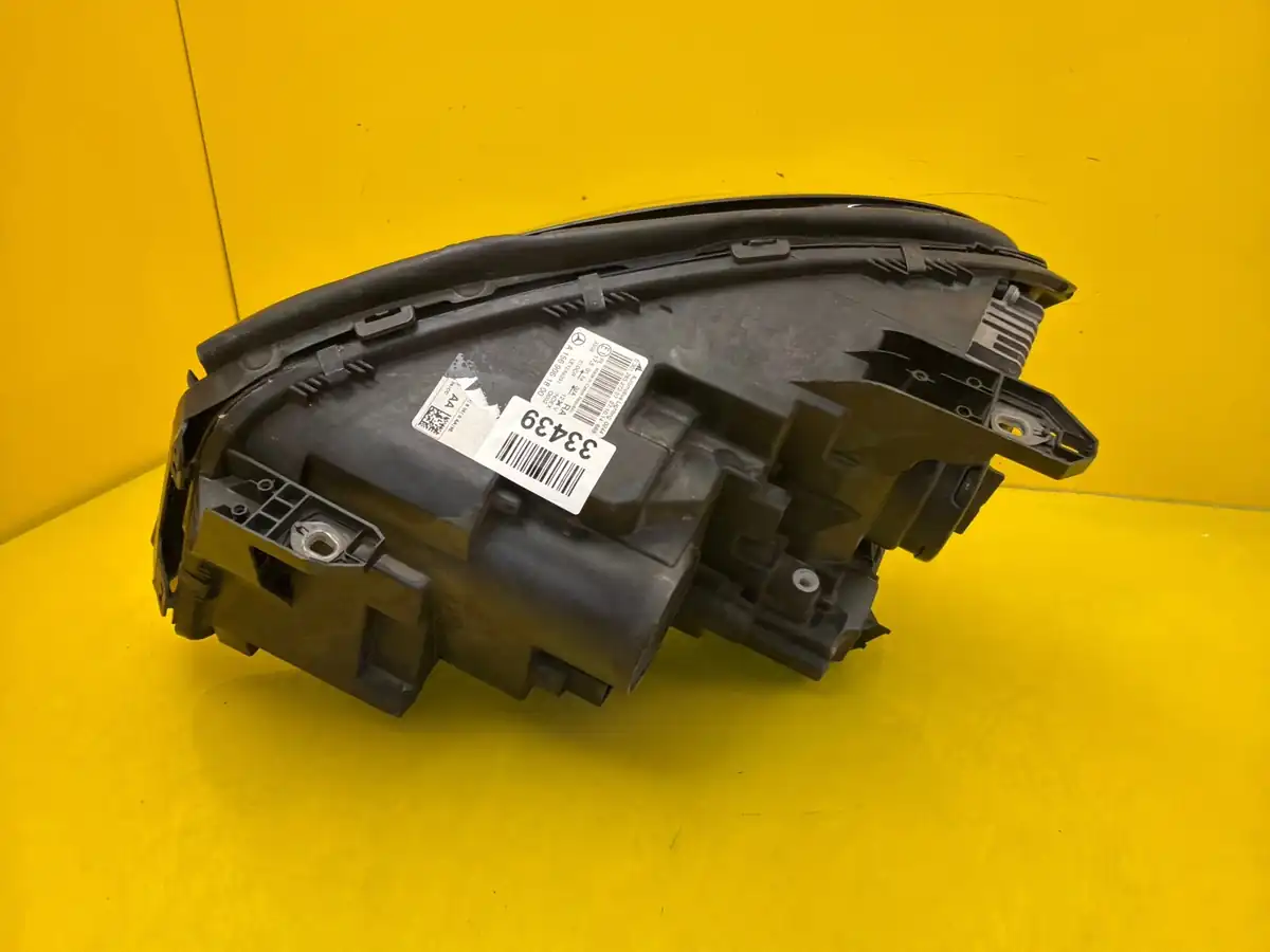 Far Dreapta Mercedes GLA W156 Full LED