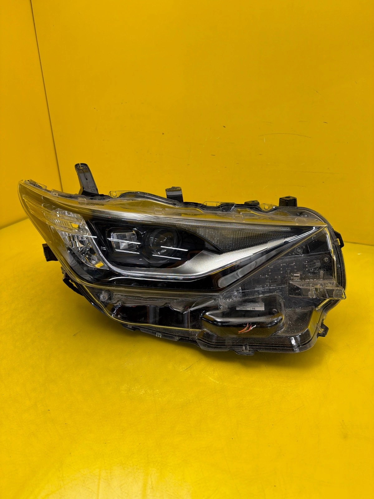 Far Dreapta Toyota Auris II 2 Lift Full LED