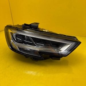 Far dreapta Full LED Facelift OEM 33466