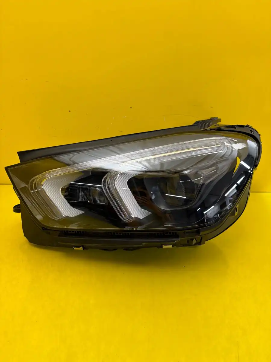 Far Mercedes GLE W167 11 Full LED