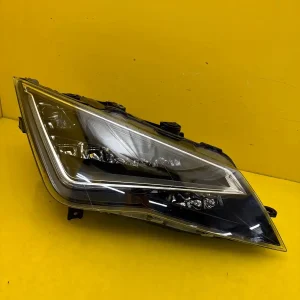 Far Dreapta Seat Leon III Full LED