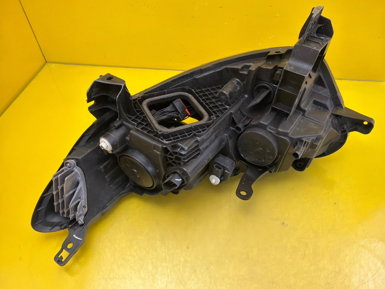 Far Dreapta Renault Kadjar 18 22 LED - Image 5