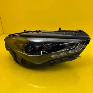 Far Dreapta Mercedes CLA W118 Lift Full LED