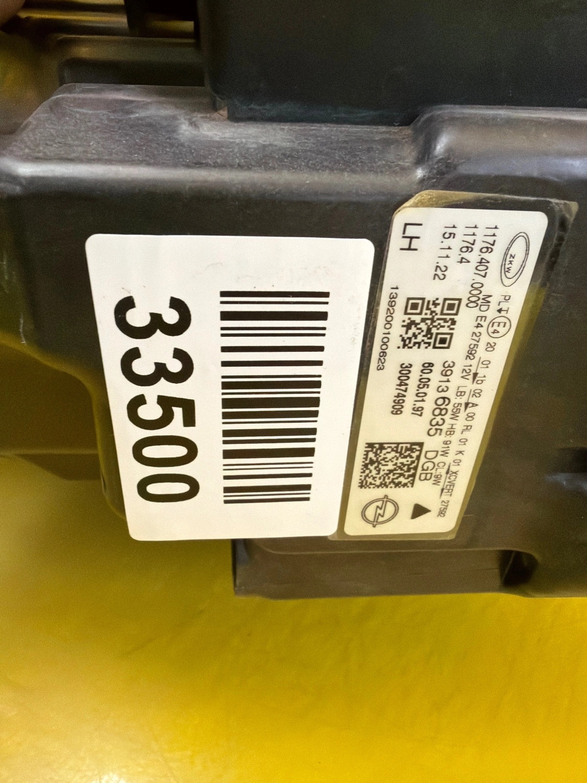 Far stânga Full LED Facelift 2020-2022 OEM 33500 - Image 2