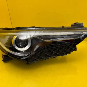 Far Dreapta Alfa Romeo Stelvio 20- Xenon
