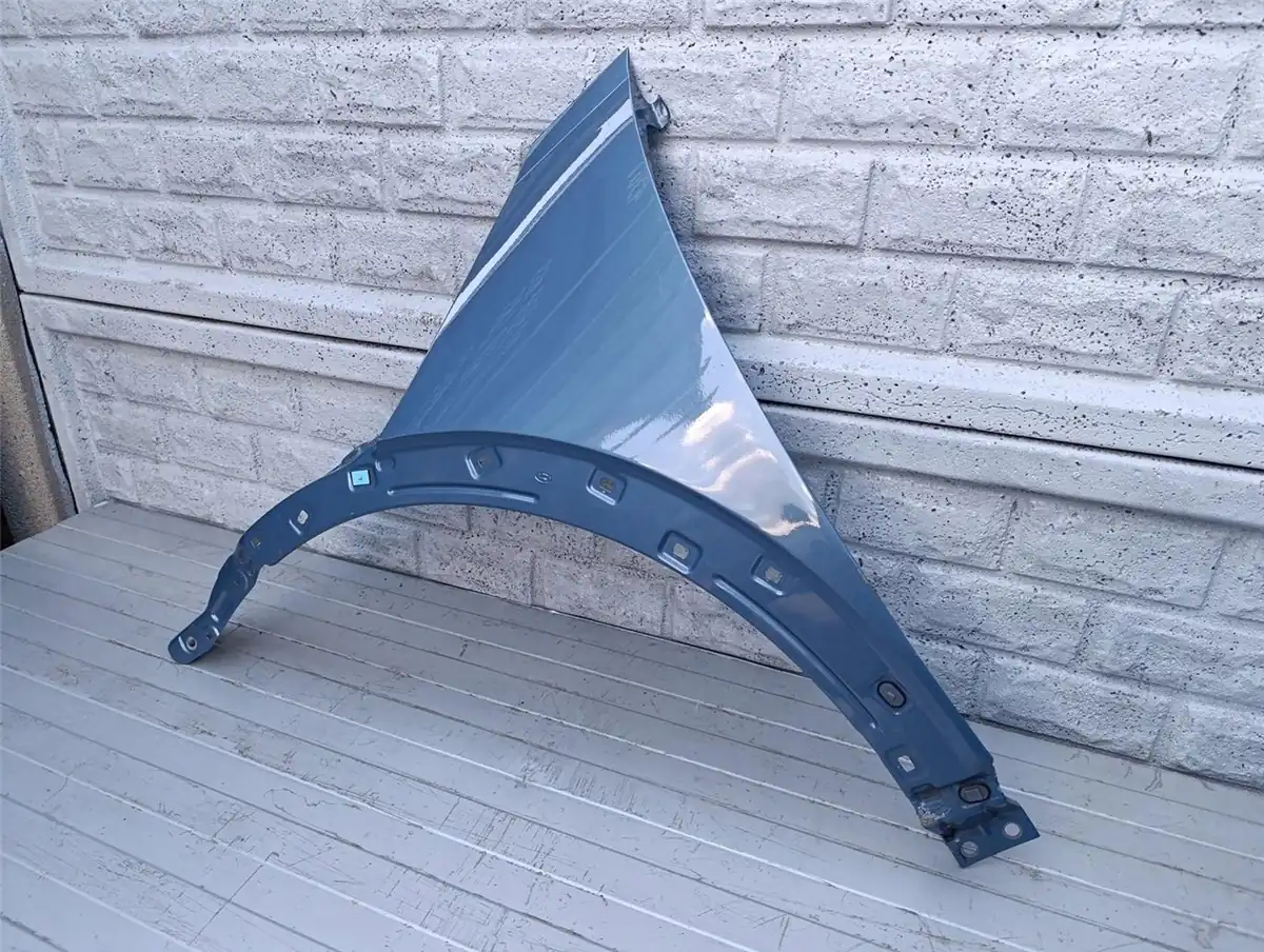 Aripa fata stanga Hyundai 5 V 21 23 Oryginal