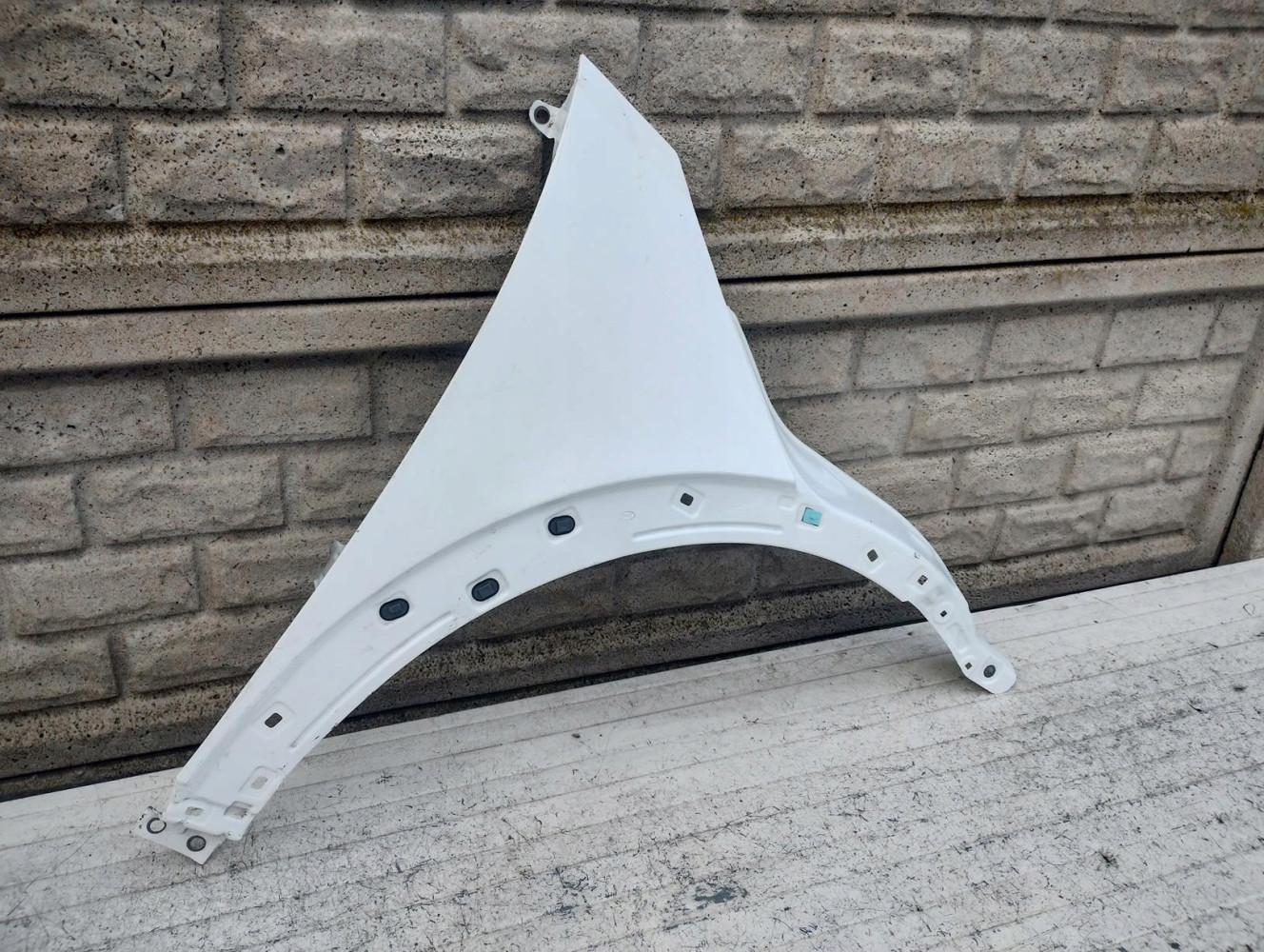 Aripa fata dreapta Hyundai 5 V 21 23 - Image 3