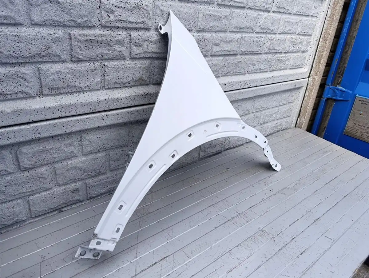 Aripa fata dreapta Hyundai 5 V 21 23 Oryginal