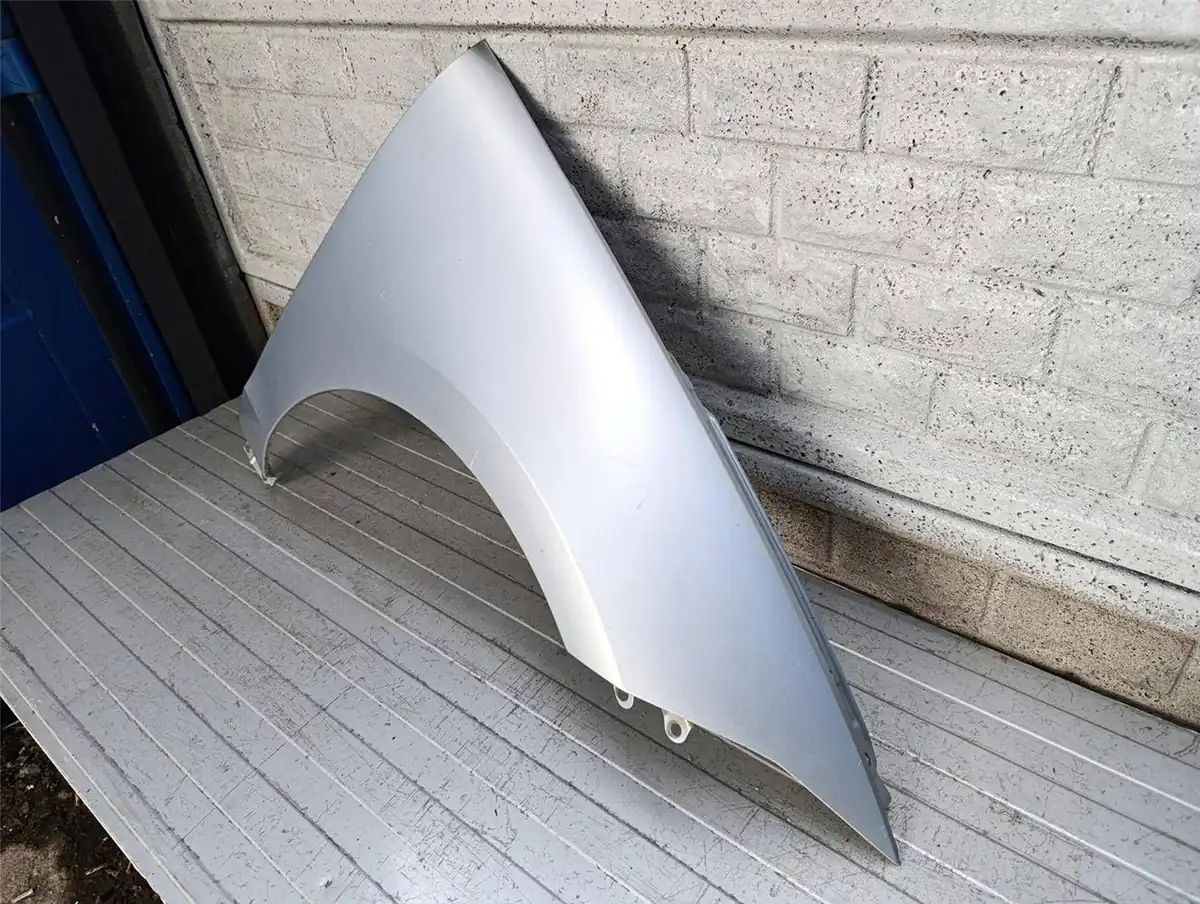 Aripa fata dreapta Hyundai 6 Vi 24 Oryginal