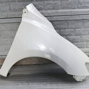 Aripa fata dreapta Nissan 17900662509
