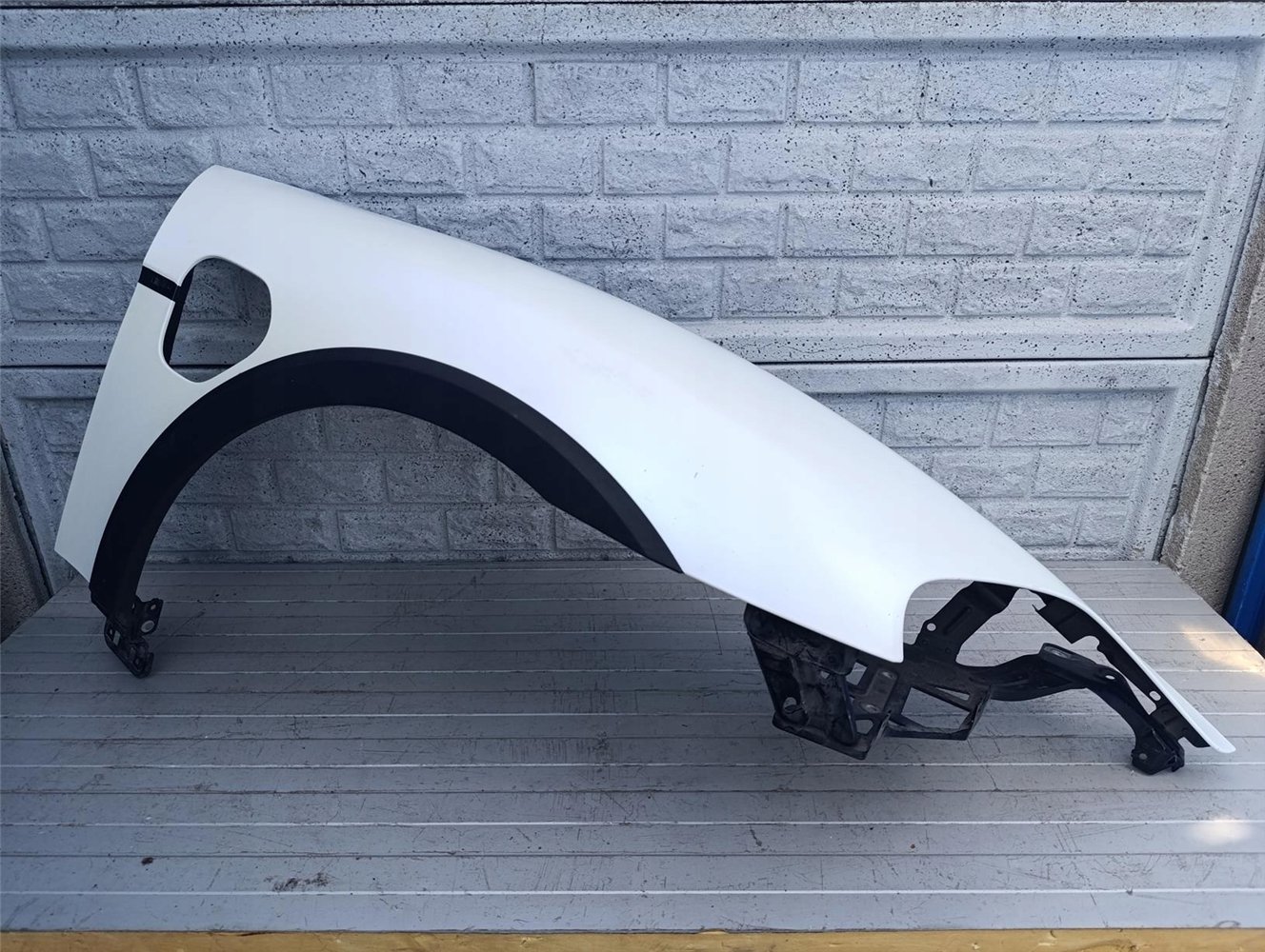 Aripa fata dreapta Porsche 9j1 Oryginal