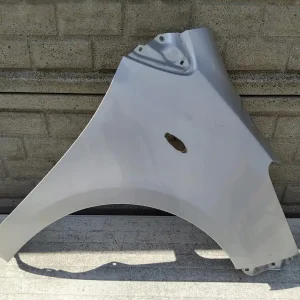 Aripa fata dreapta Toyota 2 Ii 2005 2012