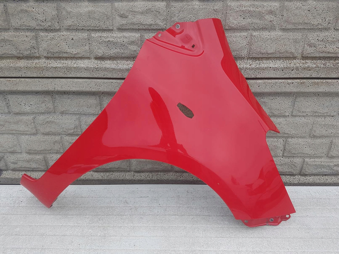 Aripa fata dreapta Toyota 2 Ii 2005 2012