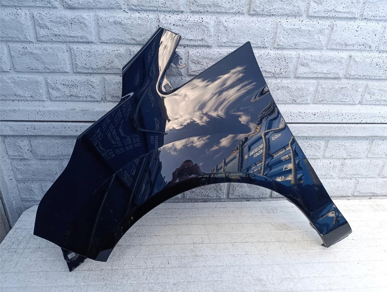 Aripa fata stanga Ford 2013 20 Oryginal