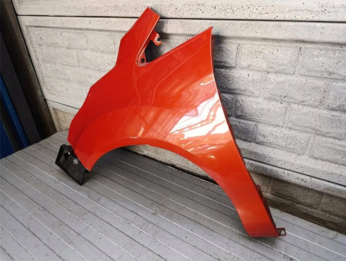 Aripa fata stanga Ford 2013 20 Oryginal